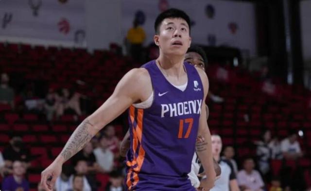 雷速-画面太美!夏联上演中国德比 4人同框未来或成经典